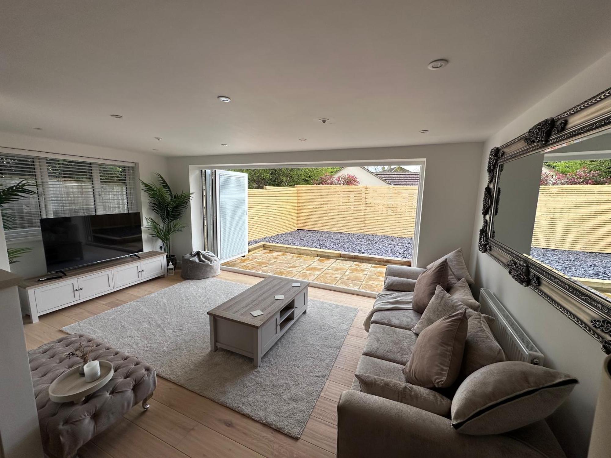 2Bed Ground Floor Flat + Garden Leilighet Sunningwell Eksteriør bilde